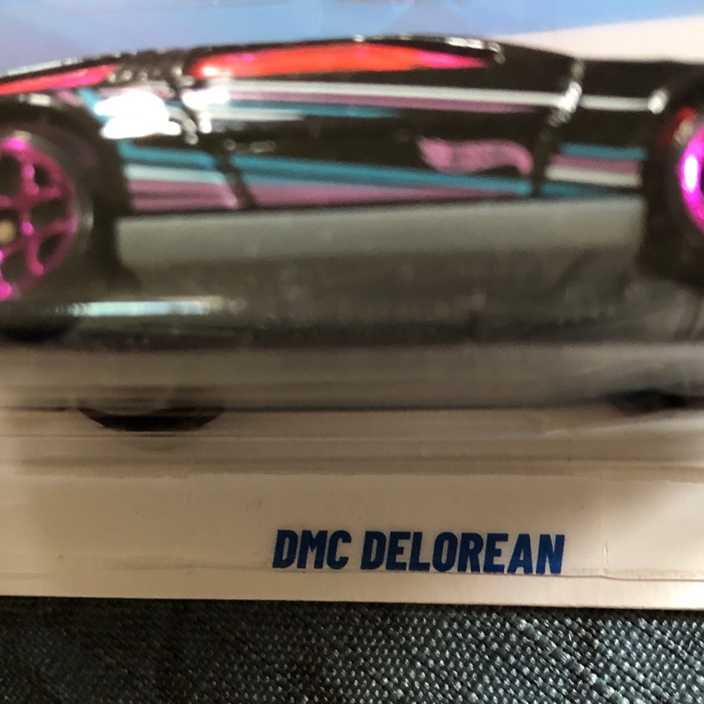 🛍️5/$20🛍️NWT DMC DeLorean - Picture 3 of 3